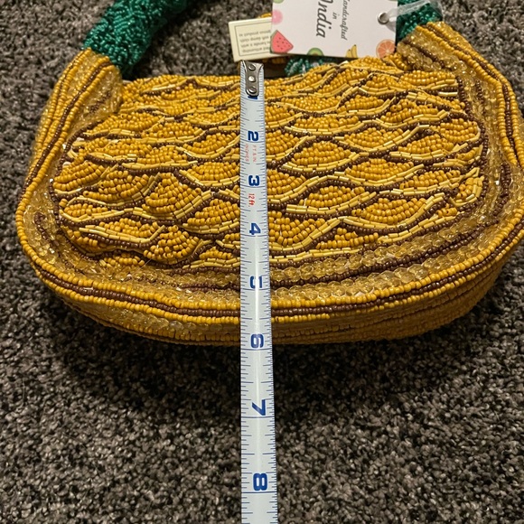 Pineapple beaded bag - Picture 6 of 6